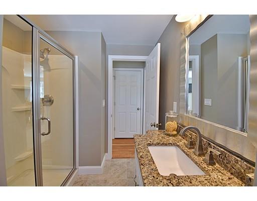 24 Hitchinpost Road Chelmsford, MA 01824 - Photo 11 of 27