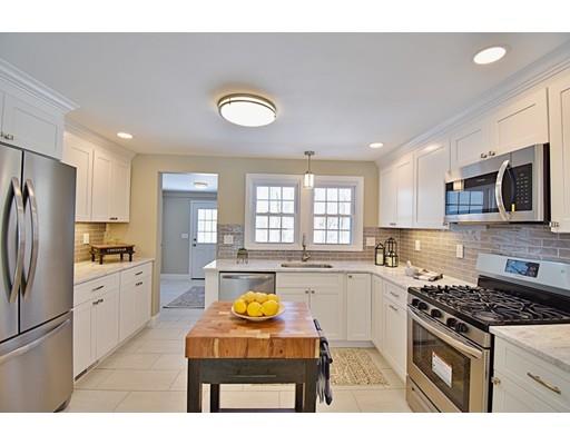 24 Hitchinpost Road Chelmsford, MA 01824 - Photo 5 of 27