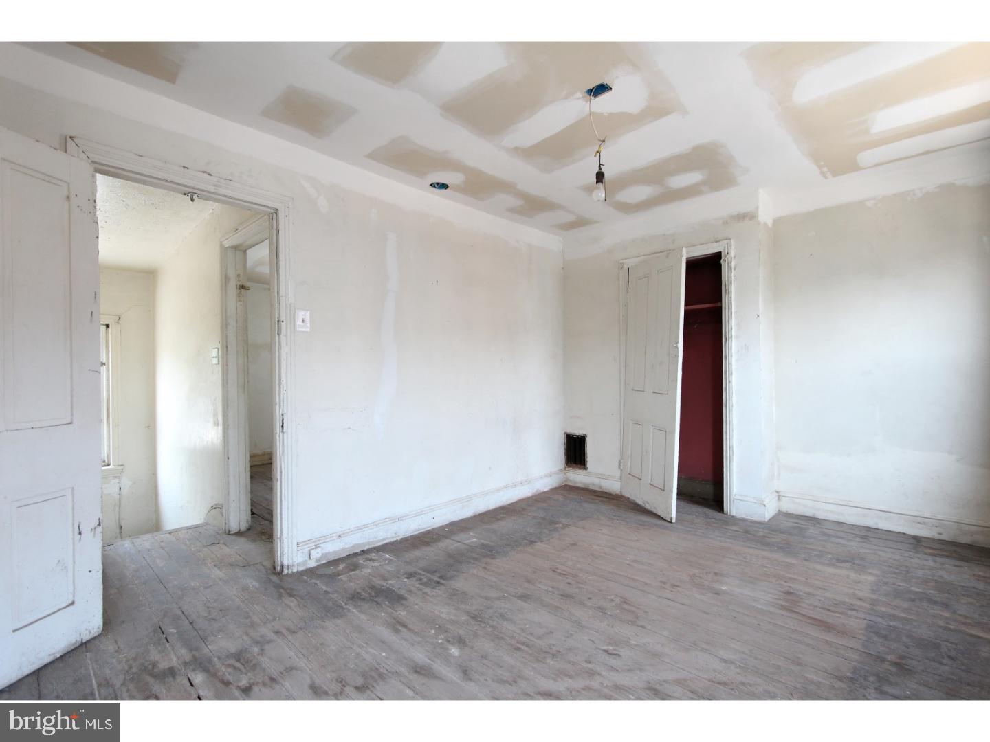 1824 Master Street Philadelphia, PA 19121 - Photo 12 of 19