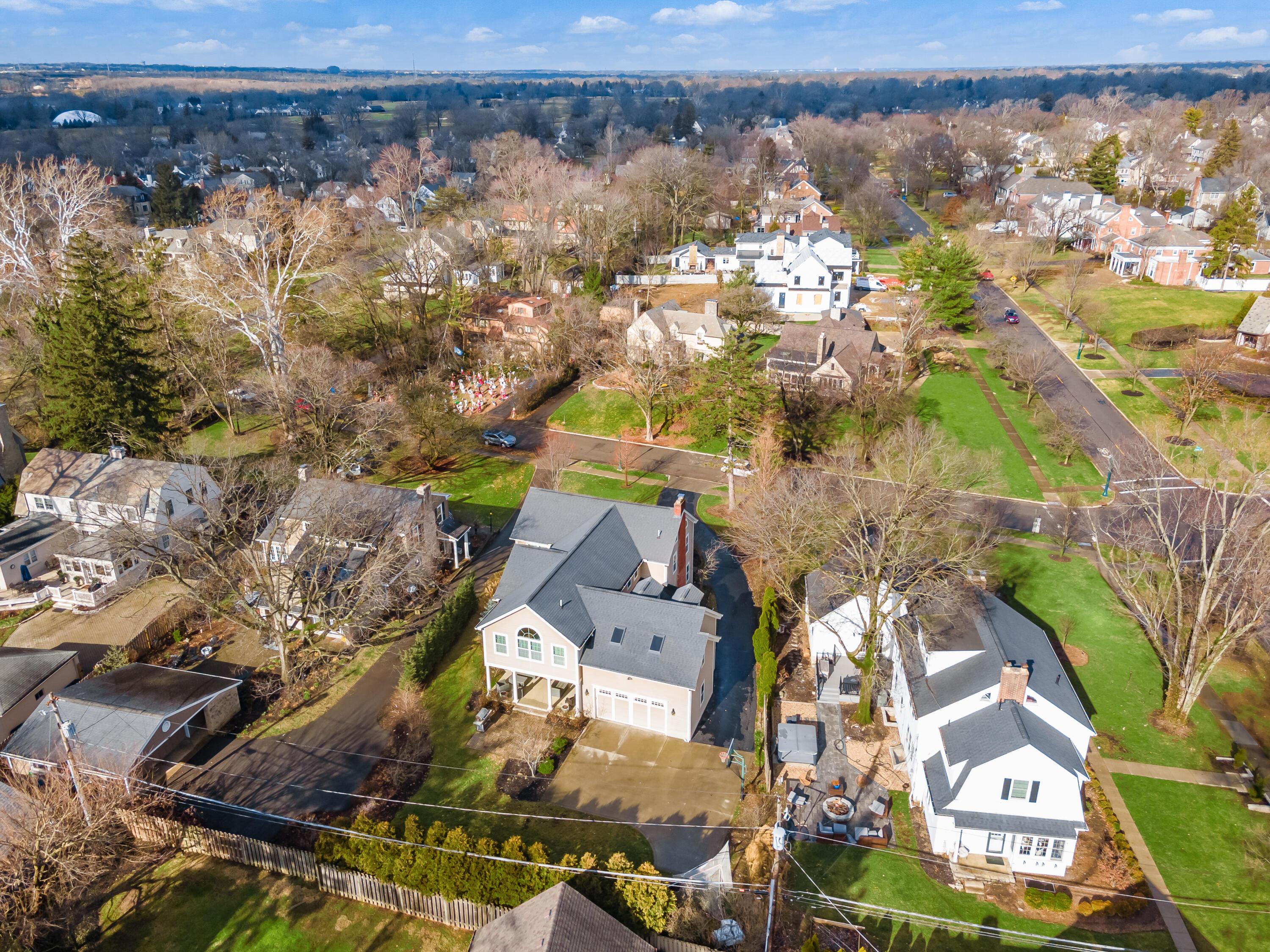 2079 Guilford Road Columbus, OH 43221 - Photo 76 of 81 Exterior Drone