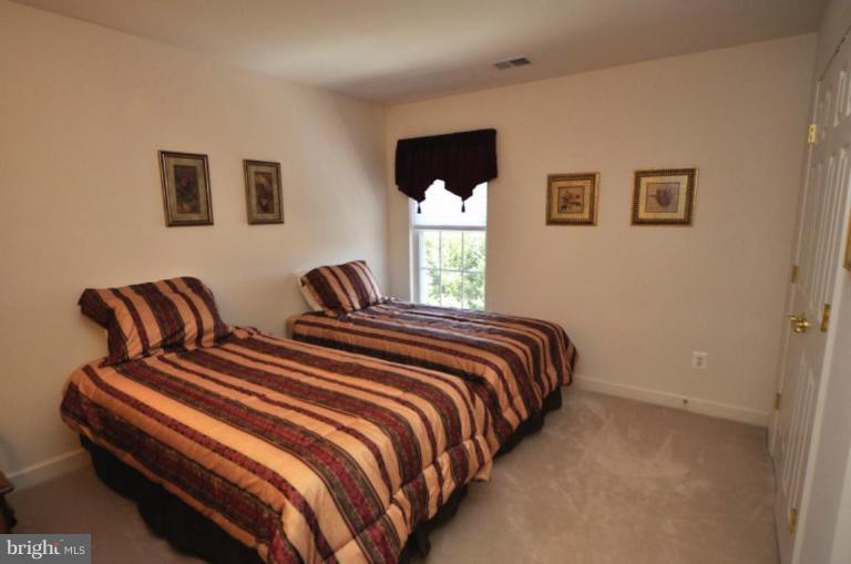 47686 Rhyolite Place Sterling, VA 20165 - Photo 16 of 26 Bedroom #2