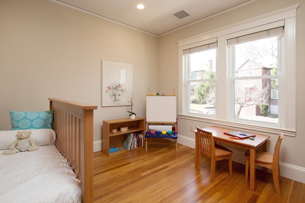 46 Gardner Road, Unit 2 Brookline, MA 02445 - Photo 12 of 15