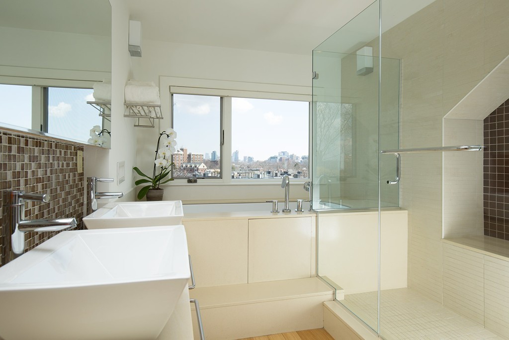 46 Gardner Road, Unit 2 Brookline, MA 02445 - Photo 4 of 15