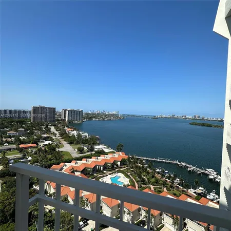 $369,000 | 4000 Towerside Terrace, Unit 2107, Miami, FL 33138