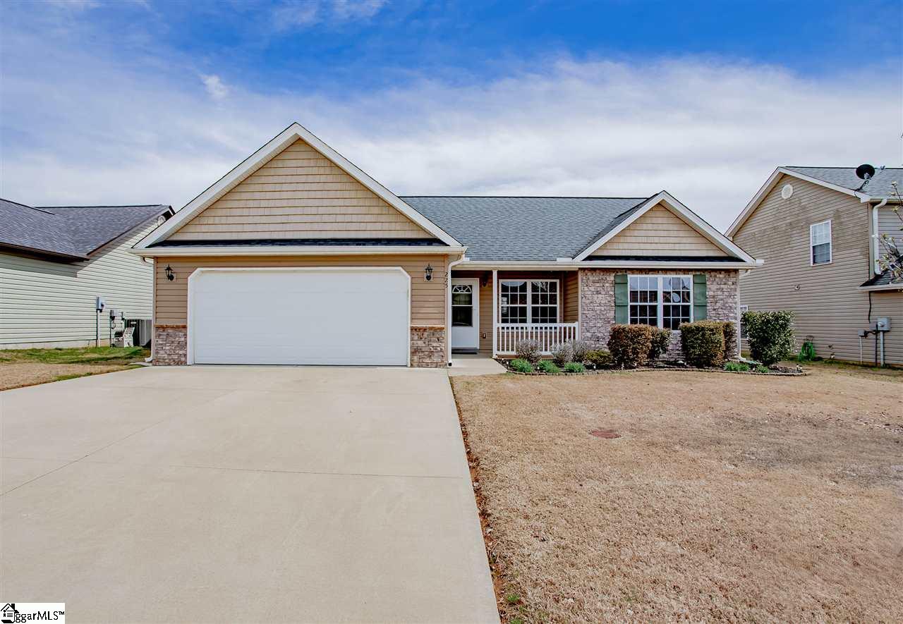 225 Sleepy River Road Simpsonville, SC 29681 - Photo 1 of 26 Gallery Image 1