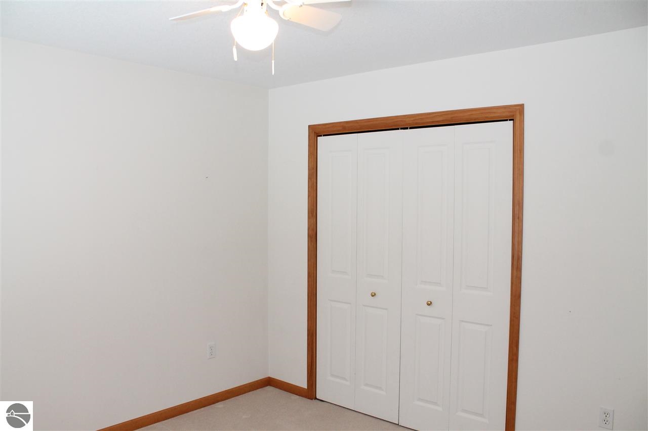 4768 South Meridian Road Mount Pleasant, MI 48858 - Photo 20 of 53 1794566-19.JPG