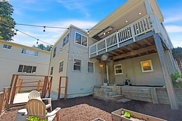 $1,190,000 | 5601 Castle Drive, Oakland, CA 94611