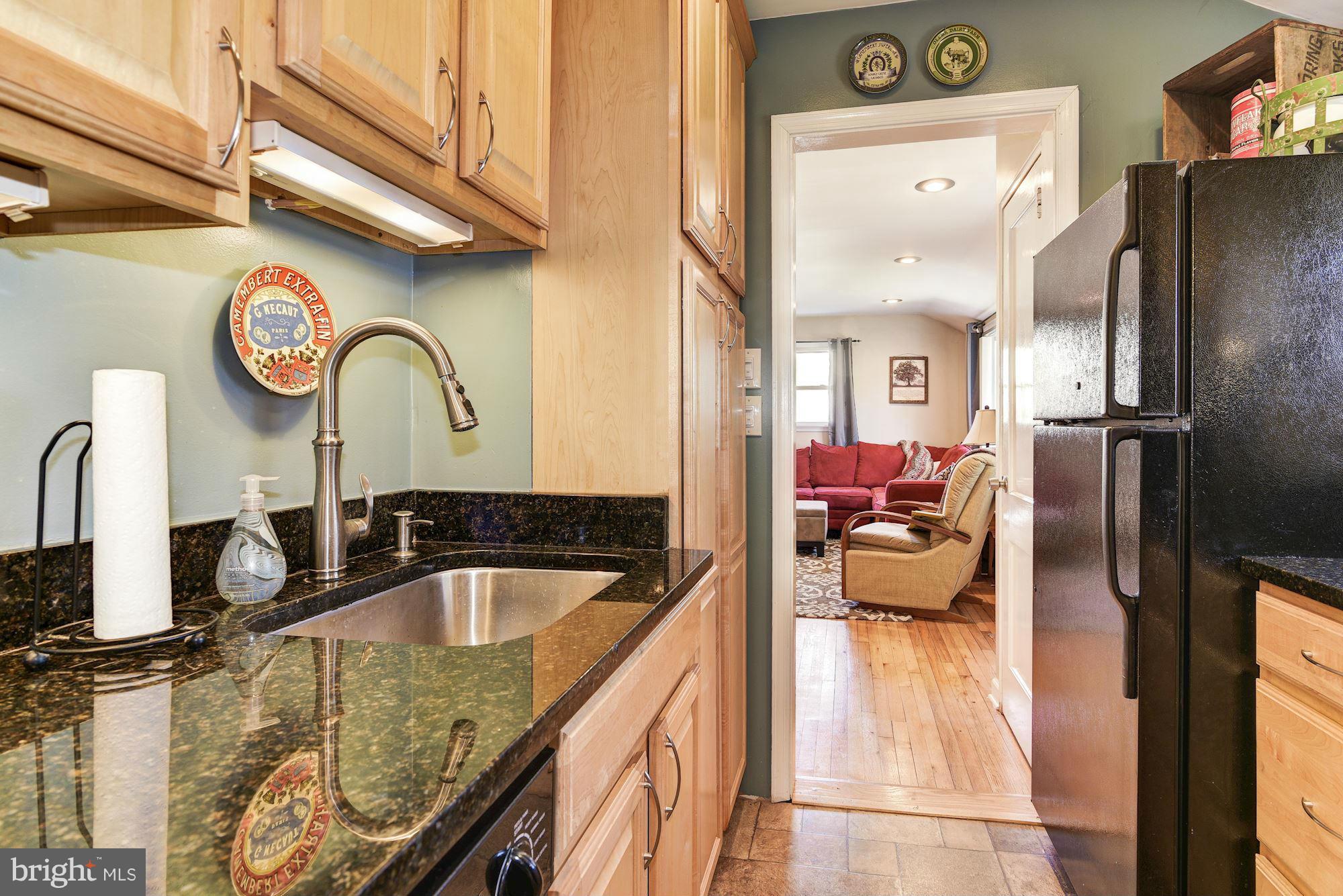 2906 Weisman Road Silver Spring, MD 20902 - Photo 14 of 22 Kitchen