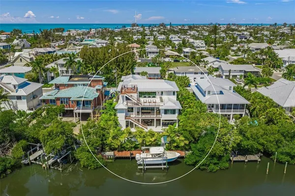 $6,795,000 | 209 Willow Avenue, Anna Maria, FL 34216