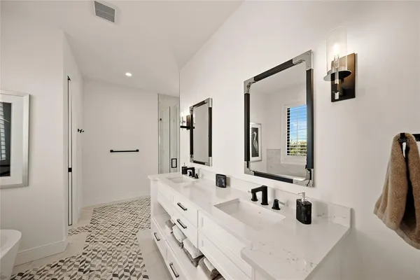 $6,795,000 | 209 Willow Avenue, Anna Maria, FL 34216