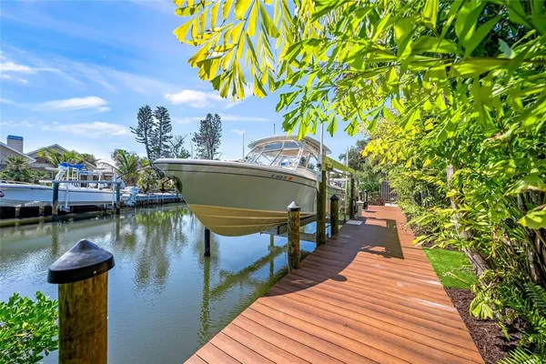 $6,795,000 | 209 Willow Avenue, Anna Maria, FL 34216