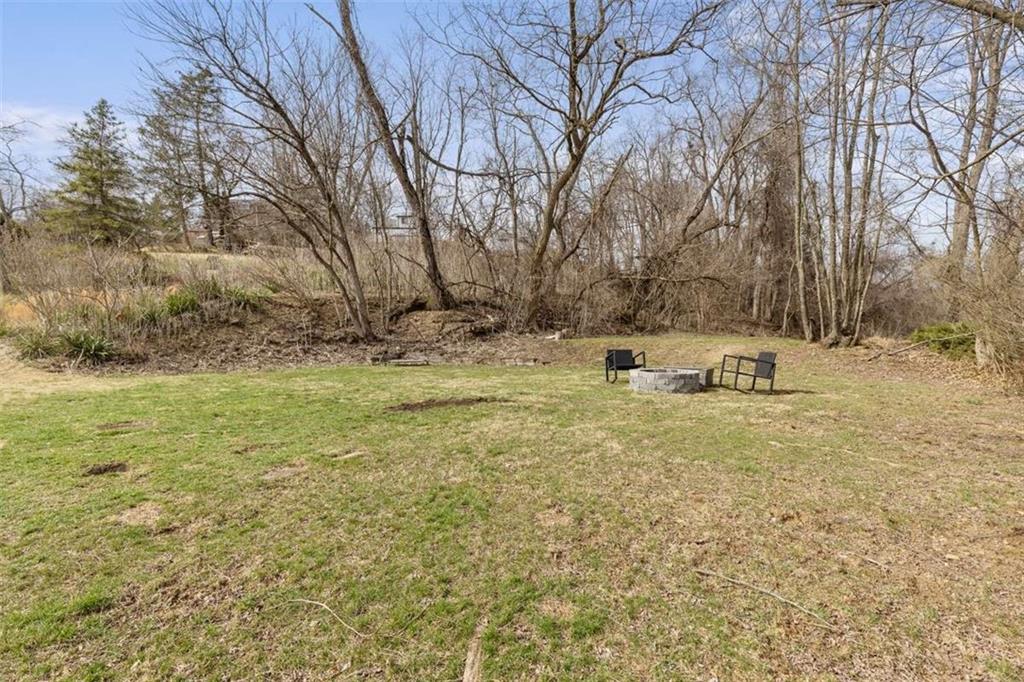 543 Pointview Road Pittsburgh, PA 15227 - Photo 22 of 25