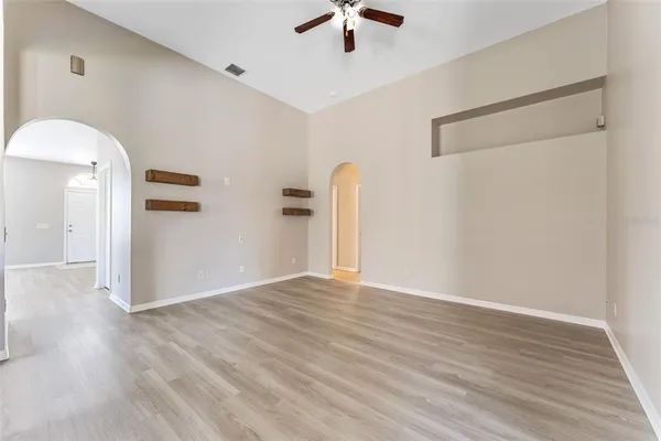 $2,450 | 3031 Downan Point Drive, Land O Lakes, FL 34638