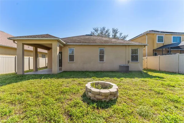 $2,450 | 3031 Downan Point Drive, Land O Lakes, FL 34638