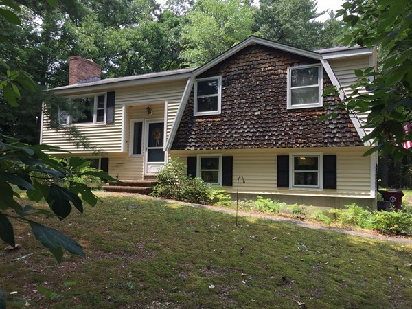 97 Chestnut Road Tyngsborough, MA 01879 - Photo 1 of 14 Gallery Image 1