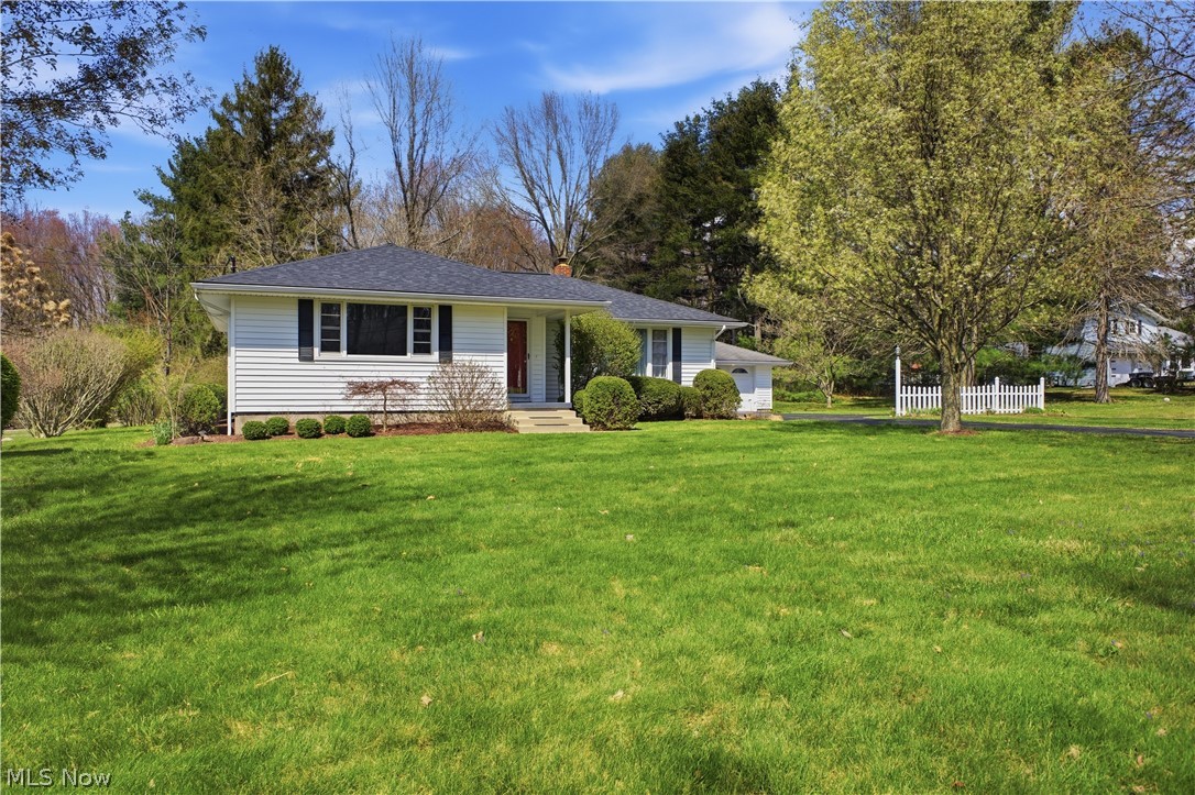 9231 King Graves Road Northeast Warren, OH 44484 - Photo 3 of 50