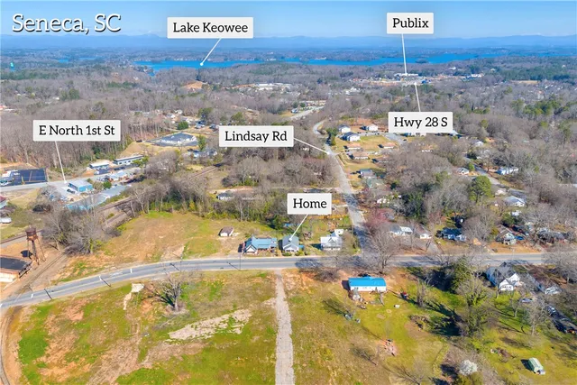 $1,500 | 731 East Main Street, Seneca, SC 29678