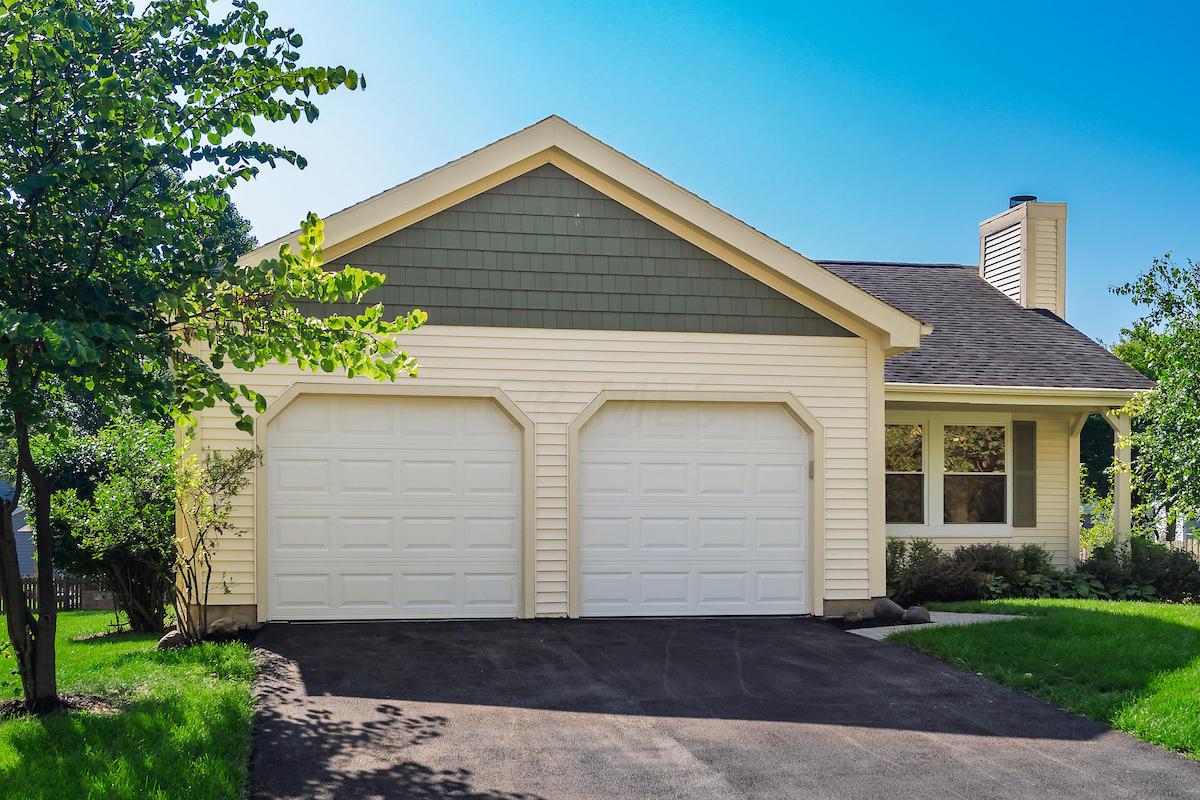 3863 Ramblehurst Road Columbus, OH 43221 - Photo 1 of 39 Gallery Image 1