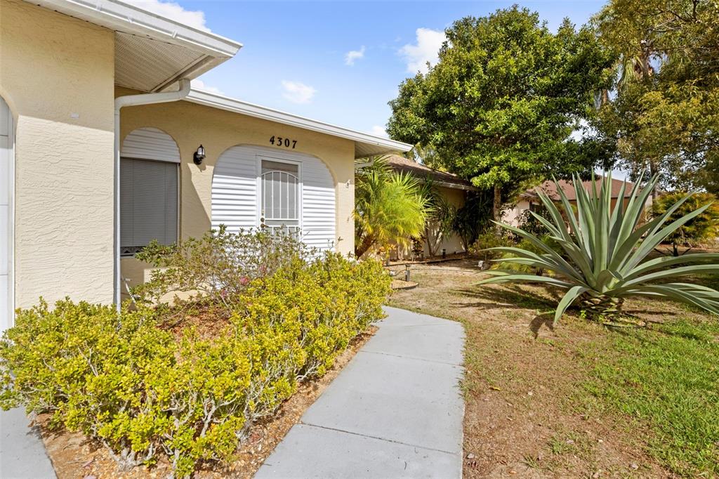 4307 Goldcoast Avenue Spring Hill, FL 34609 - Photo 11 of 53 a view of entryway of the house