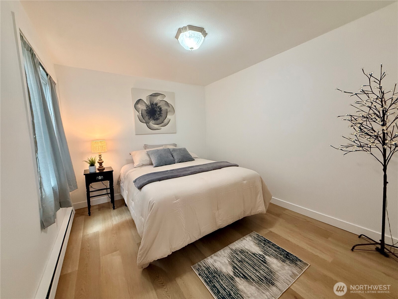 7901 196th Street Southwest, Unit 12 Edmonds, WA 98026 - Photo 25 of 35