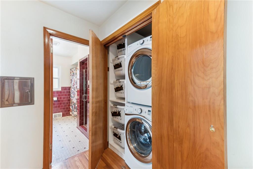104 Greentree Road Homestead, PA 15120 - Photo 18 of 36 Gallery Image 18