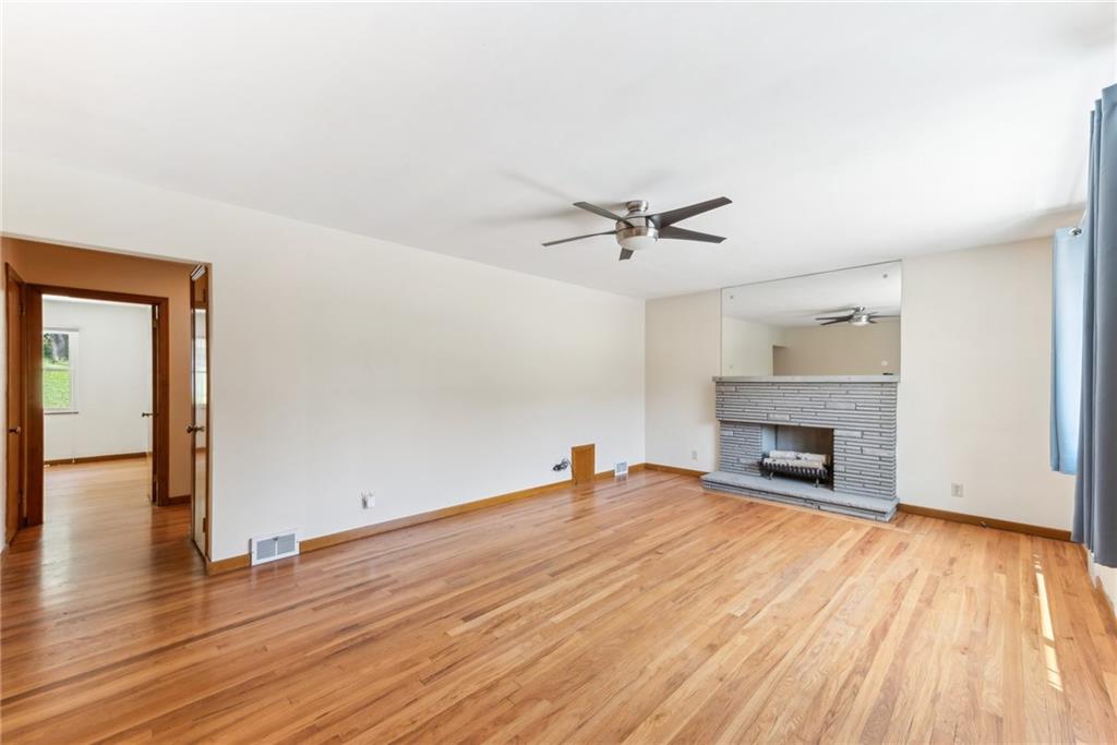 104 Greentree Road Homestead, PA 15120 - Photo 7 of 36 Gallery Image 7
