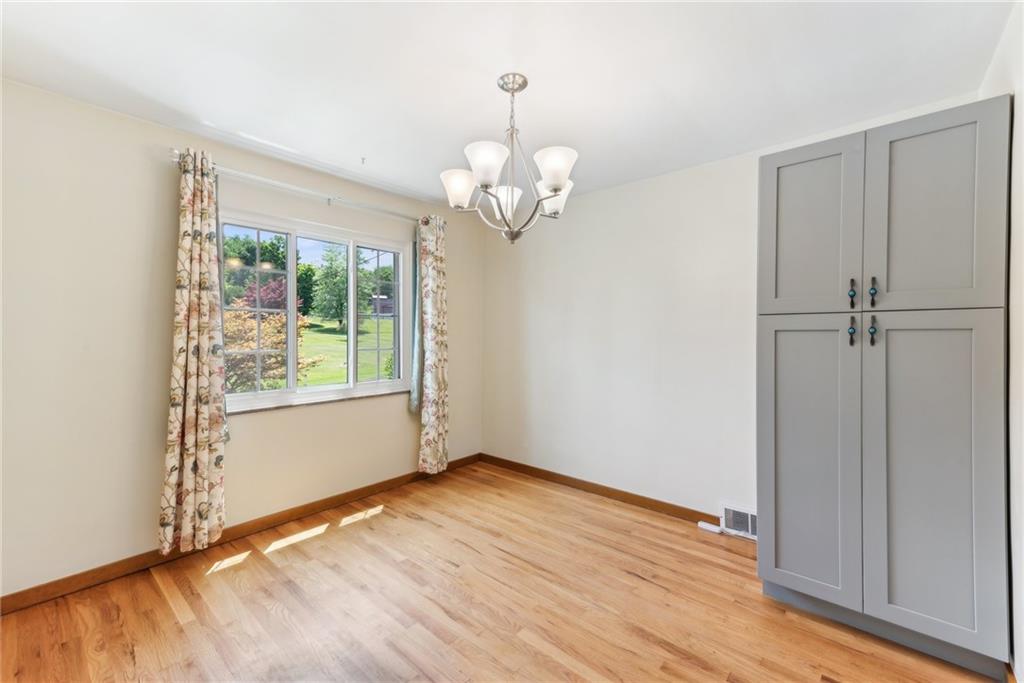 104 Greentree Road Homestead, PA 15120 - Photo 10 of 36 Gallery Image 10