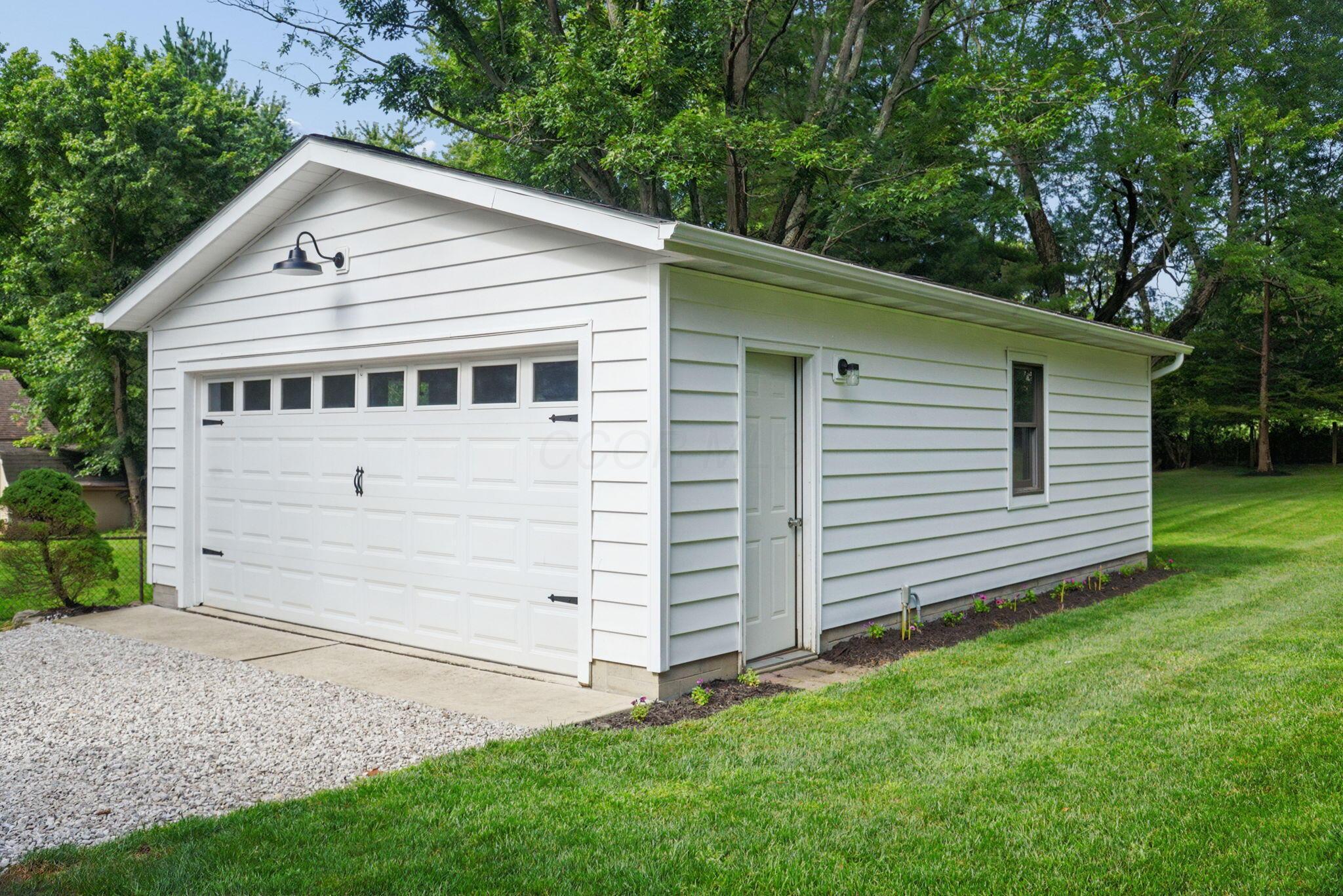 9562 Concord Road Powell, OH 43065 - Photo 38 of 53 2 Car Garage