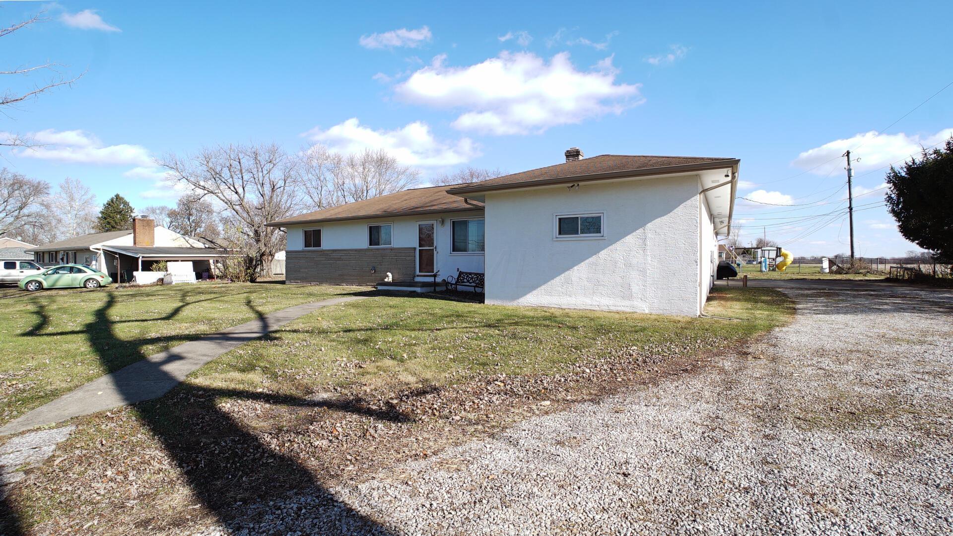 414 Alton Road Galloway, OH 43119 - Photo 3 of 44 front-2