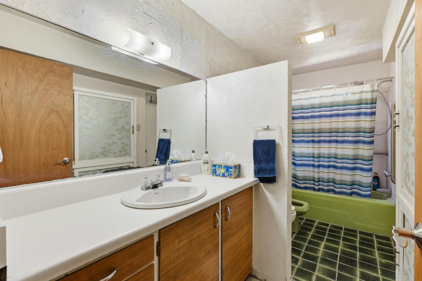 24 Kings Road Brisbane, CA 94005 - Photo 15 of 28