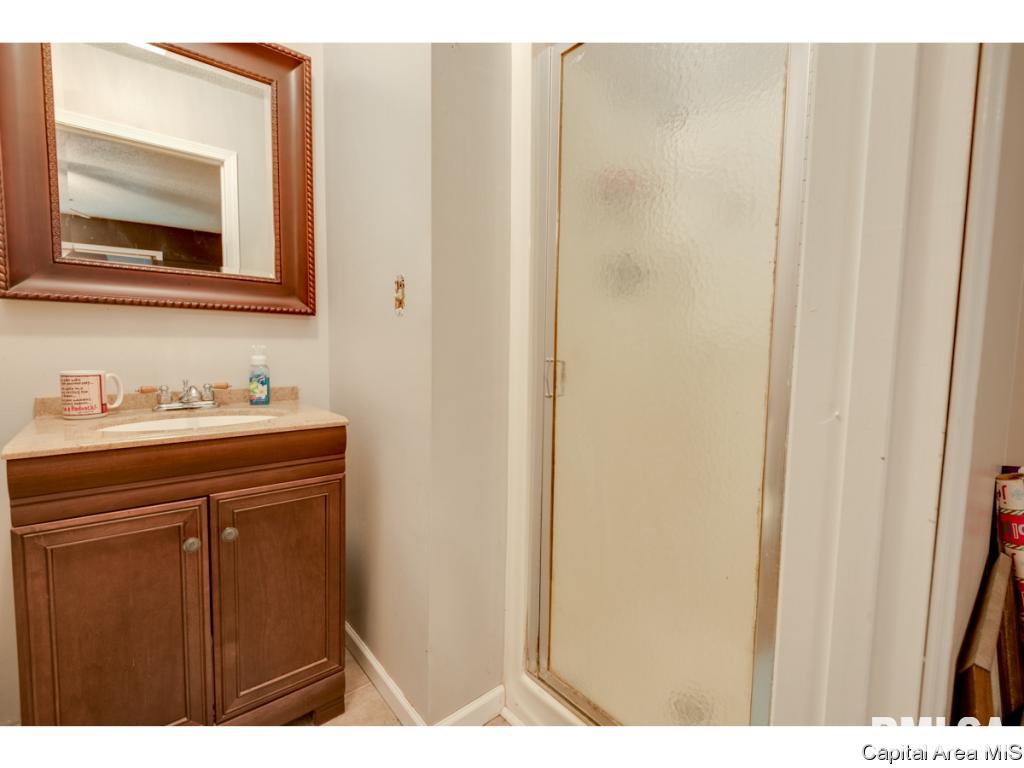 14069 St Joseph Road Athens, IL 62613 - Photo 17 of 30 Gallery Image 17