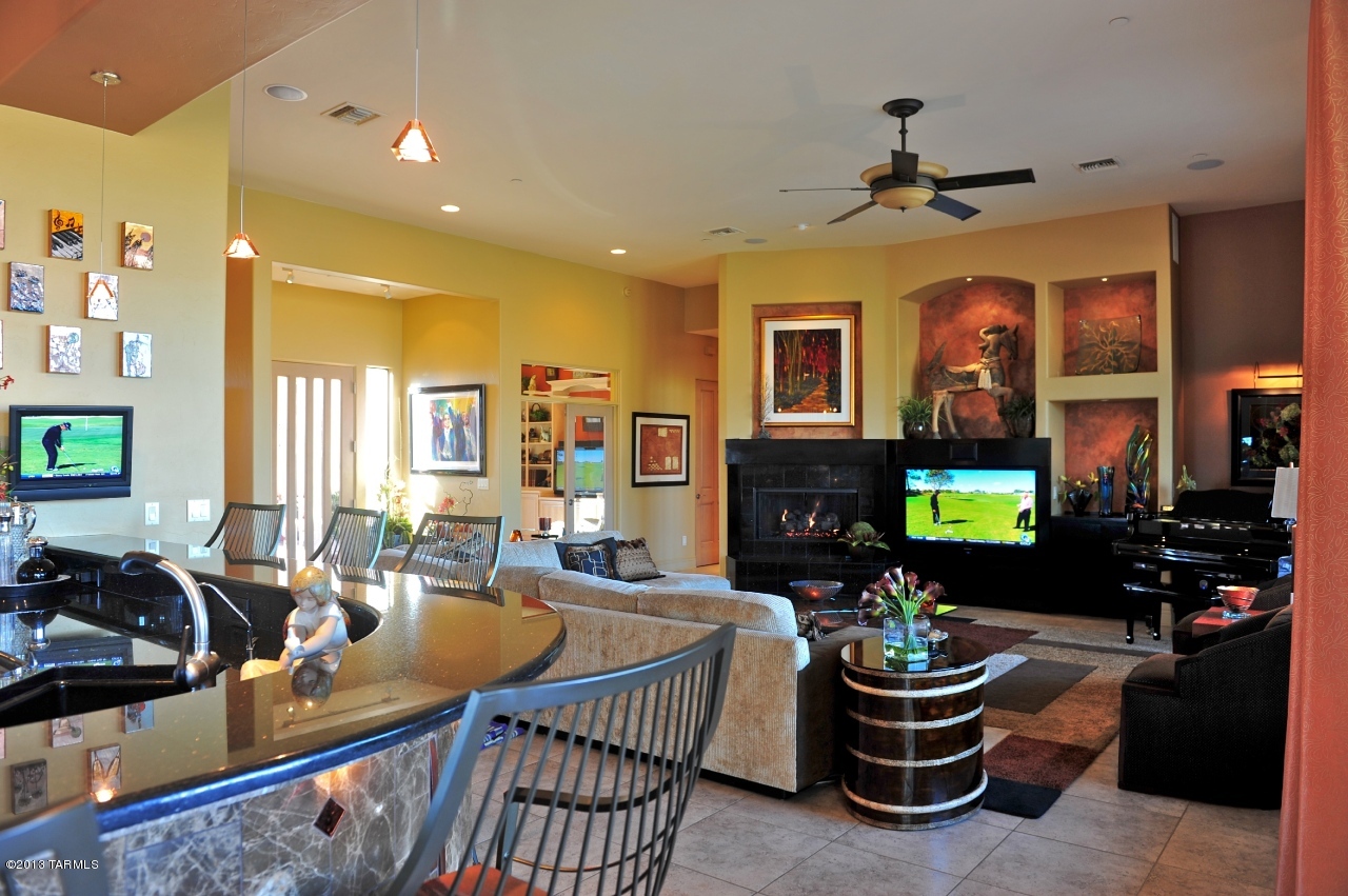 12172 North Copper Spring Trail Oro Valley, AZ 85755 - Photo 16 of 32