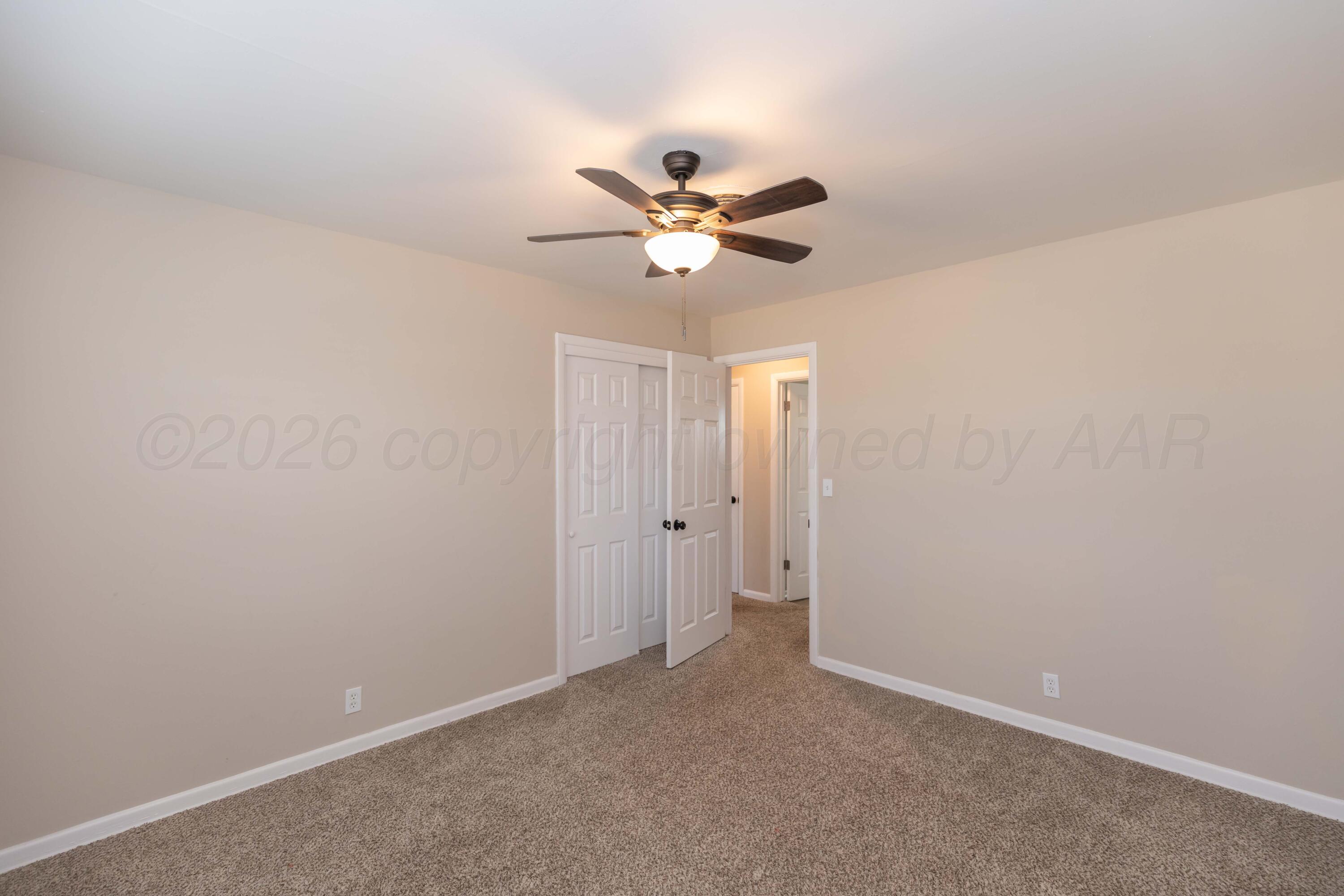 105 Smith Street Borger, TX 79007 - Photo 17 of 26 BEDROOM 3 VIEW 3