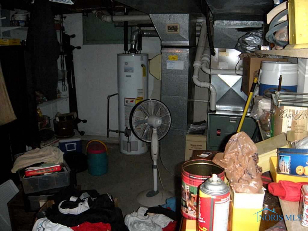 3918 Emmajean Road Toledo, OH 43607 - Photo 13 of 18 Gallery Image 13