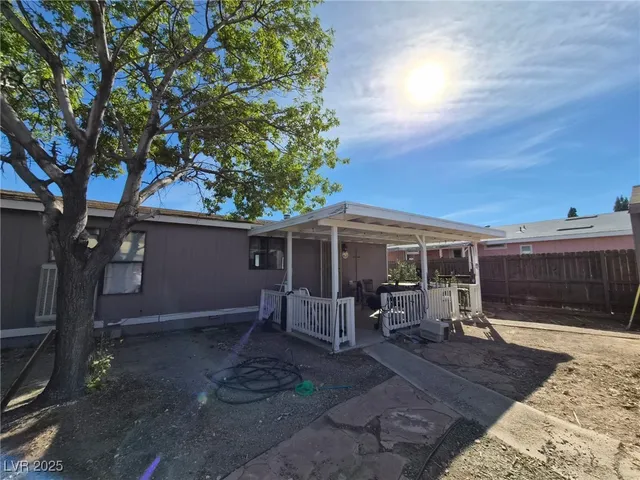 $180,000 | 400 Hoyt Street, Beatty, NV 89003