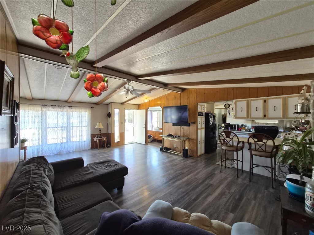 400 Hoyt Street Beatty, NV 89003 - Photo 7 of 42