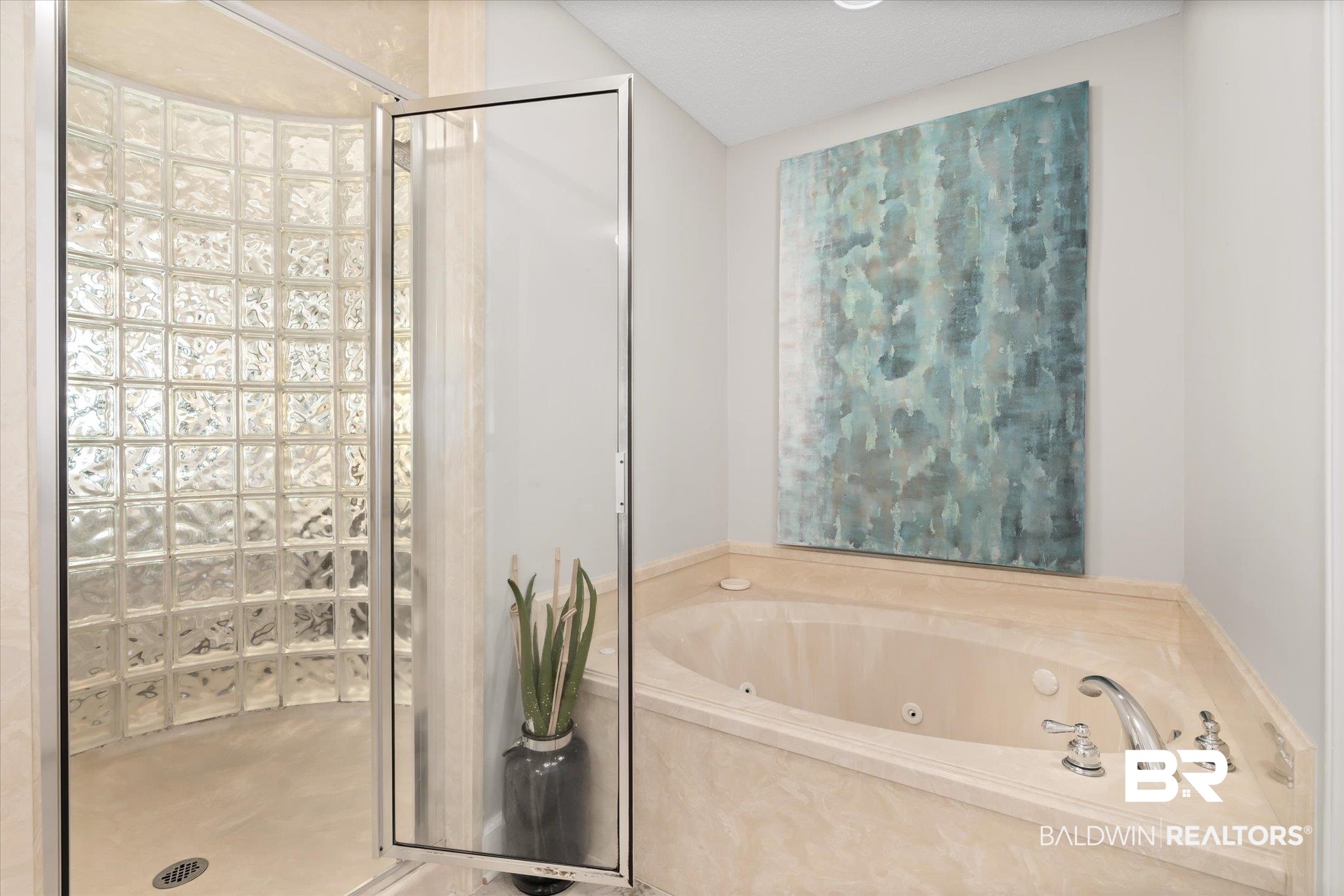 27582 Canal Road, Unit 2611 Orange Beach, AL 36561 - Photo 17 of 37 Bathroom featuring independent shower and bath