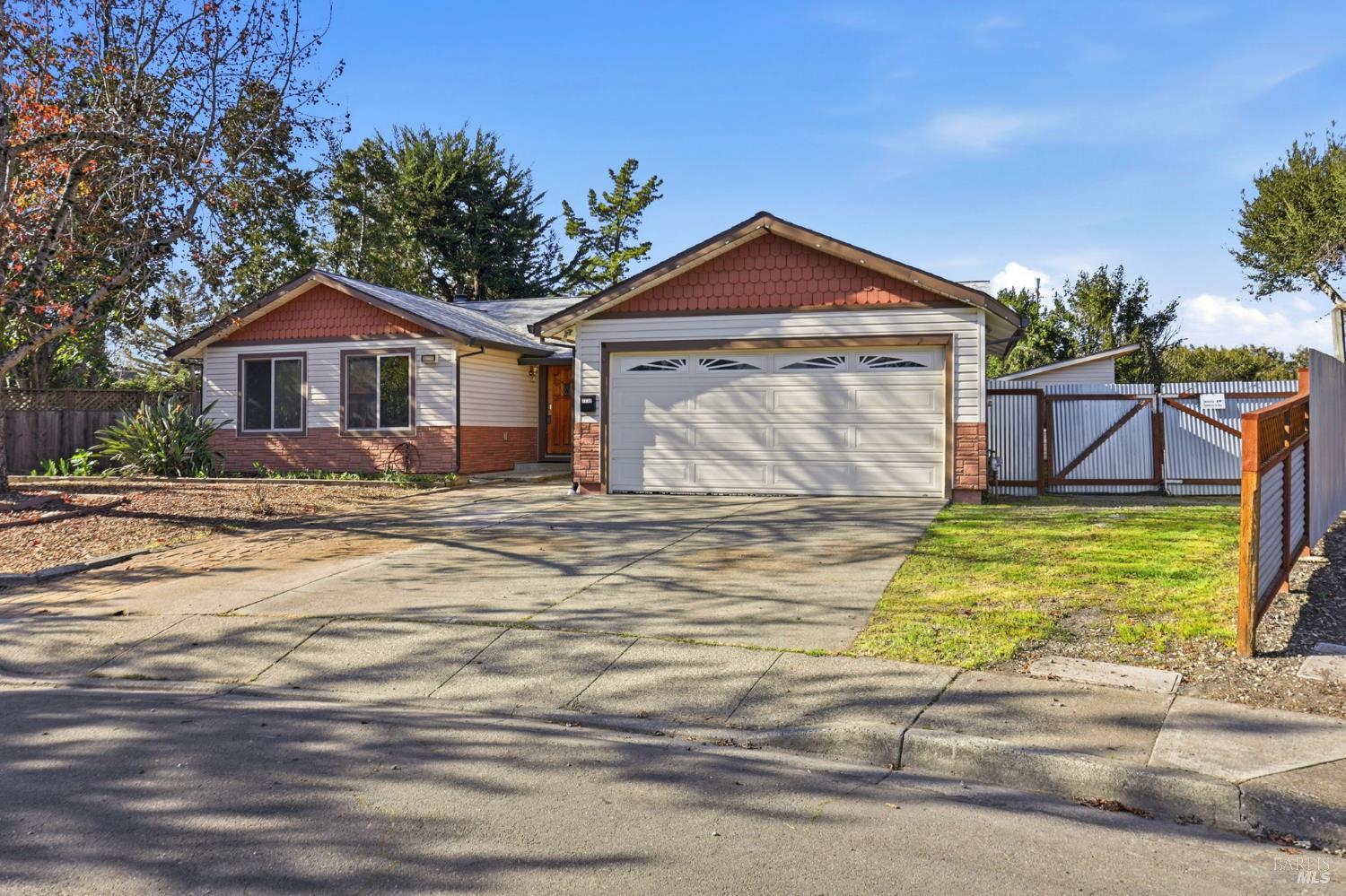 7236-3401 Cadiz Court Rohnert Park, CA 94928 - Photo 2 of 36