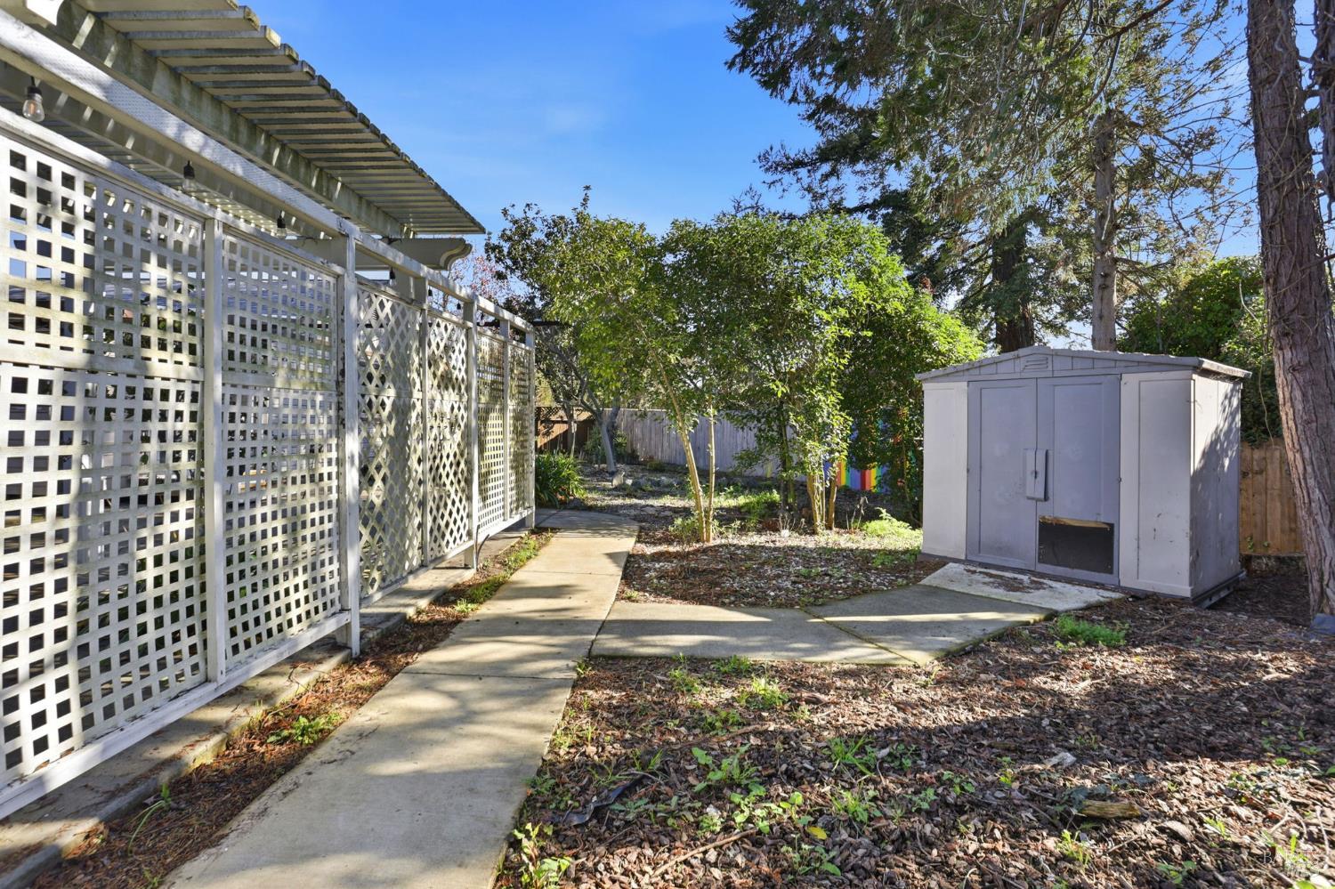 7236-3401 Cadiz Court Rohnert Park, CA 94928 - Photo 36 of 36 Shed in Back of House