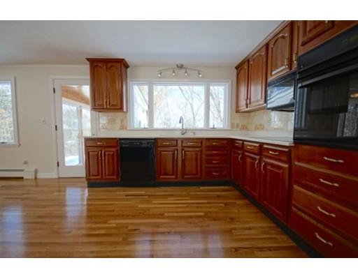 21 Copeland Road Lynn, MA 01904 - Photo 14 of 38 Gallery Image 14