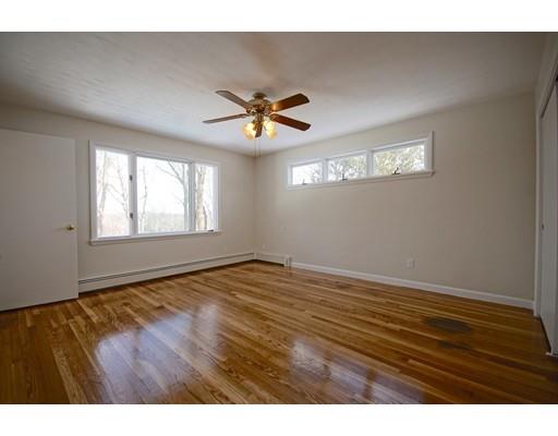 21 Copeland Road Lynn, MA 01904 - Photo 9 of 38 Gallery Image 9