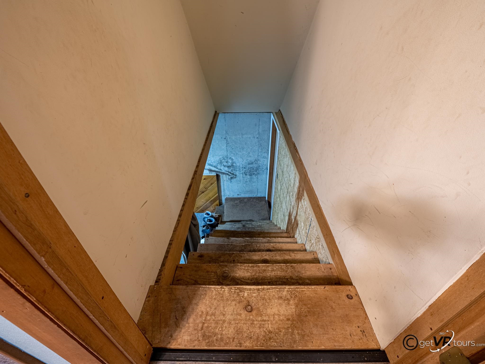 4561 East Welch Road Elizabeth, IL 61028 - Photo 27 of 60 a view of entryway