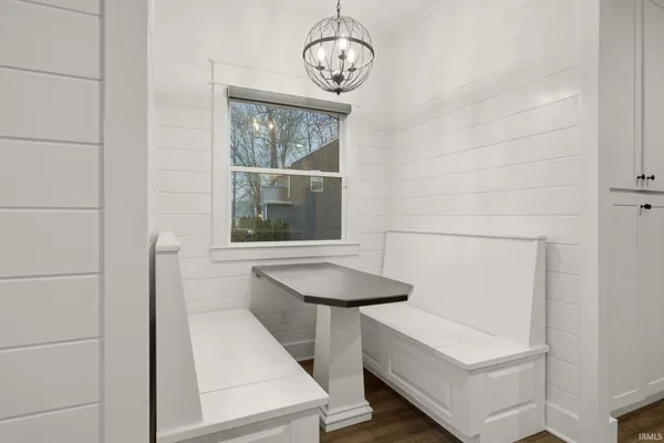 $735,000 | 5587 Deer Hollow Road, Auburn, IN 46706