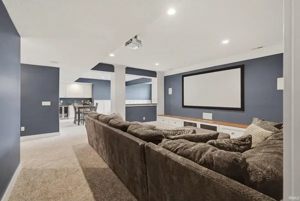 $735,000 | 5587 Deer Hollow Road, Auburn, IN 46706