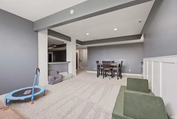 $735,000 | 5587 Deer Hollow Road, Auburn, IN 46706