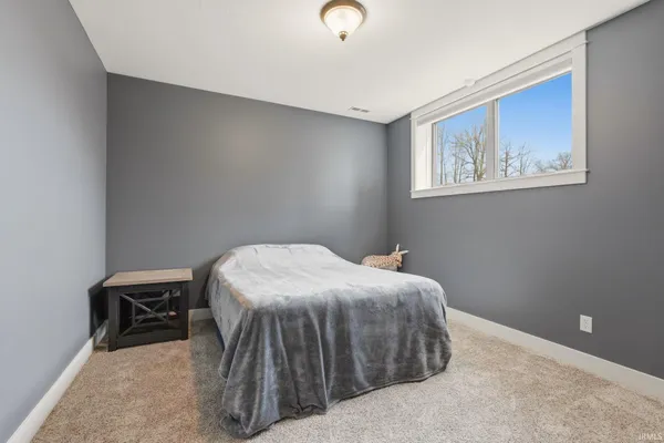 $735,000 | 5587 Deer Hollow Road, Auburn, IN 46706