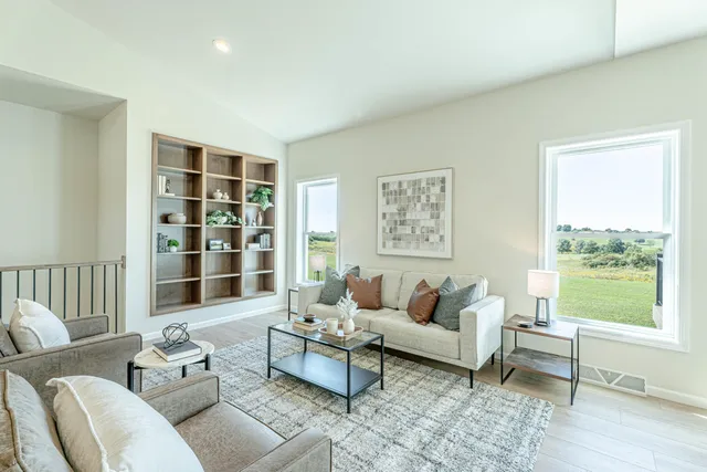 $529,000 | 106 Garrett, Barneveld, WI 53507