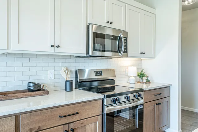 $529,000 | 106 Garrett, Barneveld, WI 53507