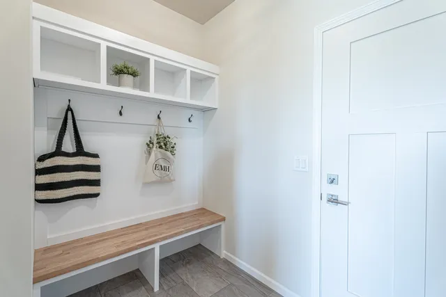 $529,000 | 106 Garrett, Barneveld, WI 53507