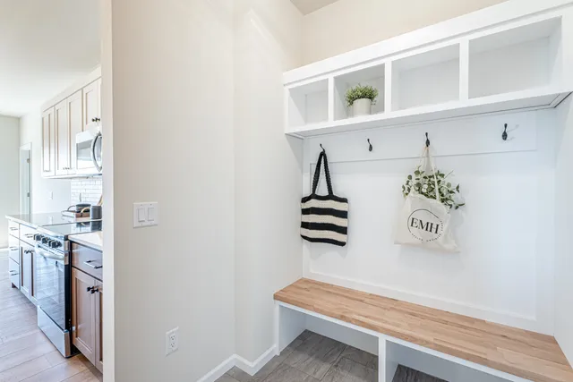 $529,000 | 106 Garrett, Barneveld, WI 53507